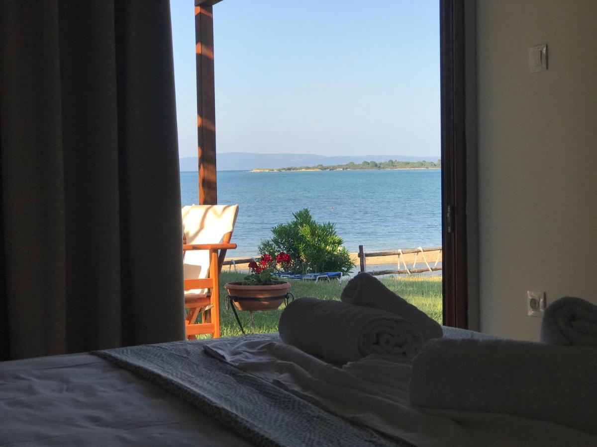 Filippos Resort By The Sea Вурвуру Экстерьер фото
